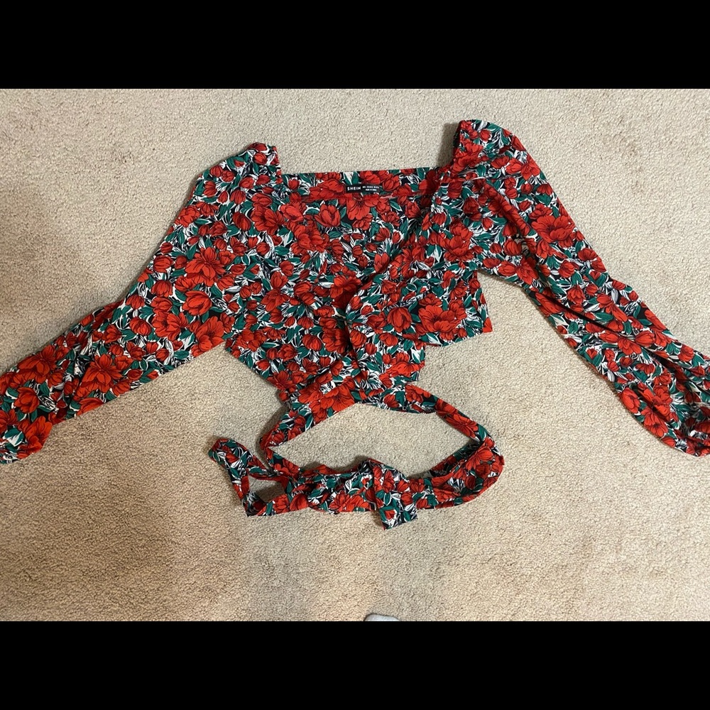 SHEIN floral crop top